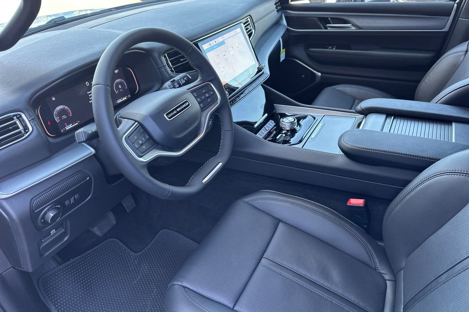 New 2026 Jeep Grand Wagoneer Limited AWD/4WD image 10