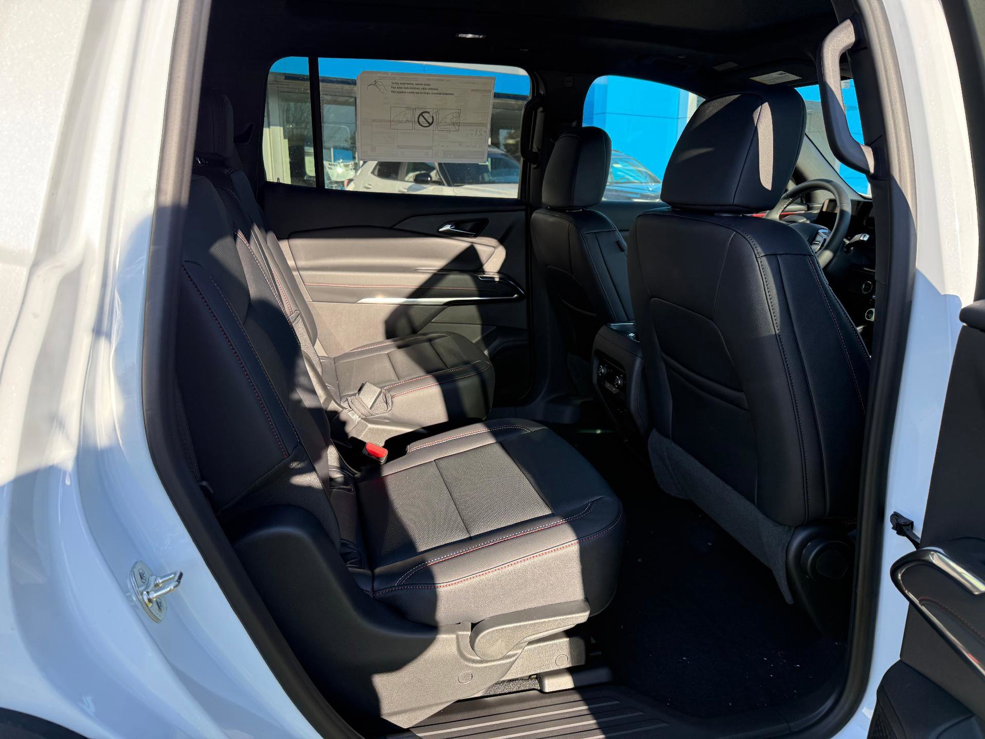 New 2026 Chevrolet Traverse Z71 image 10