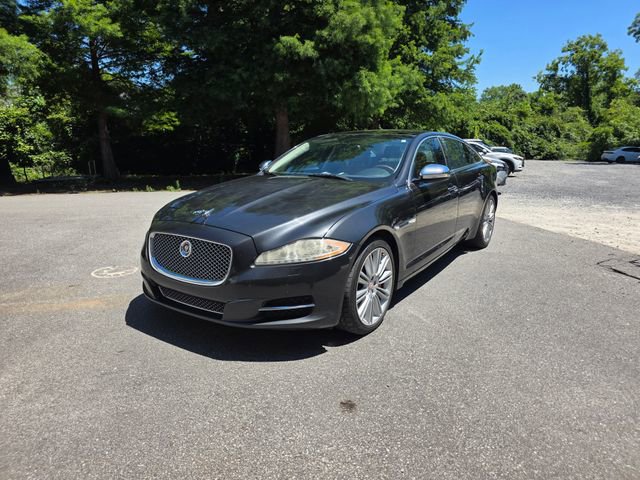 Used 2015 Jaguar XJ L Portfolio RWD image 9
