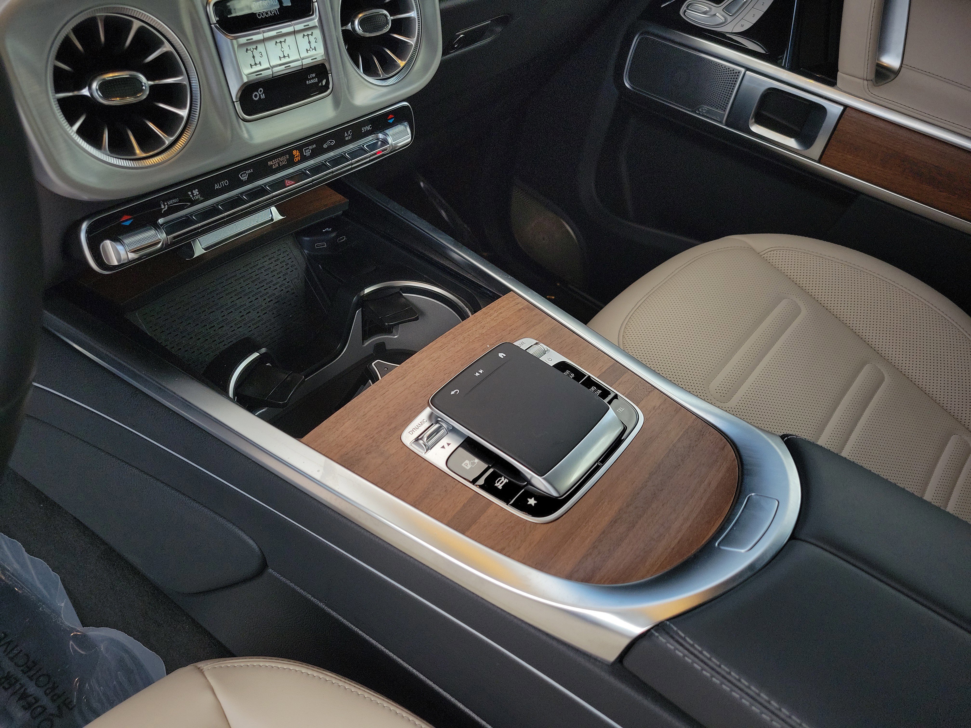 Certified 2025 Mercedes-Benz G 550 image 35