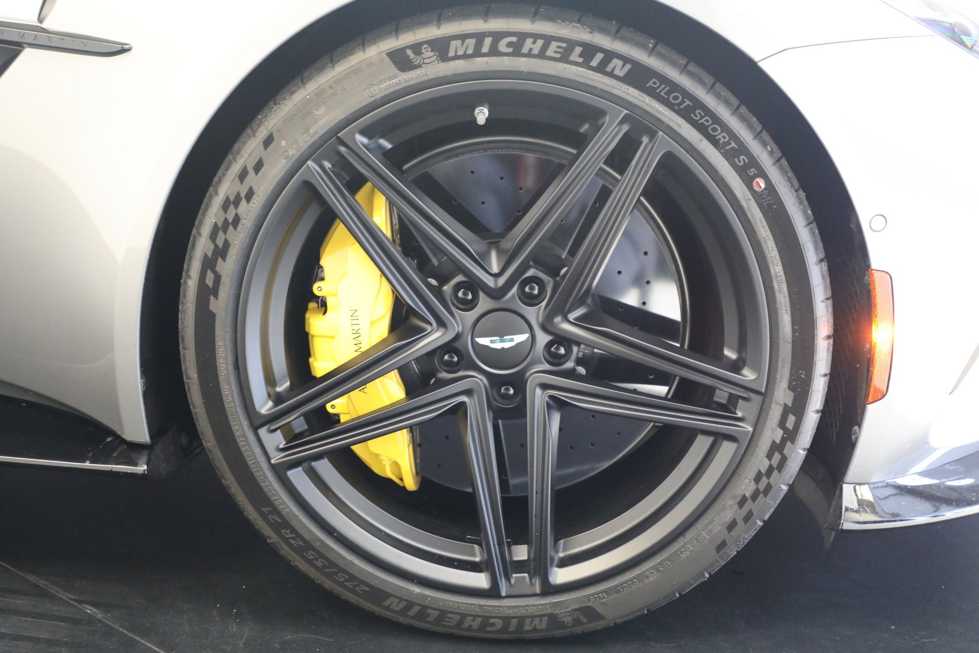 New 2026 Aston Martin V8 Vantage S image 17