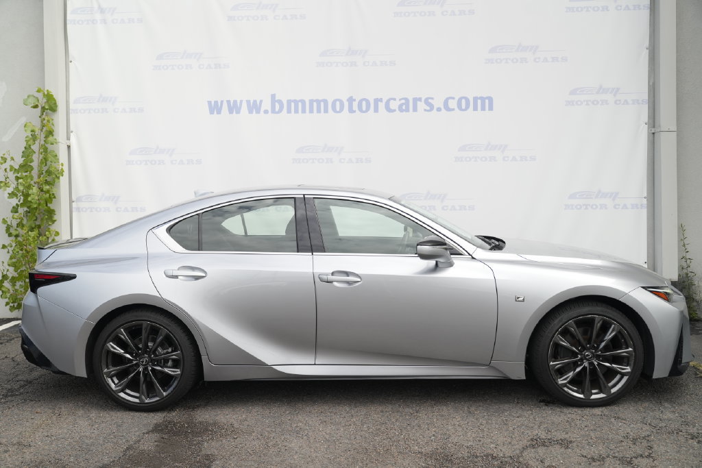 Used 2023 Lexus IS 350 F Sport w/ Memory Package AWD/4WD image 7