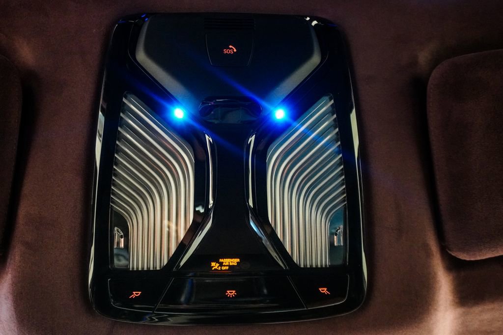 Used 2024 BMW XM image 35