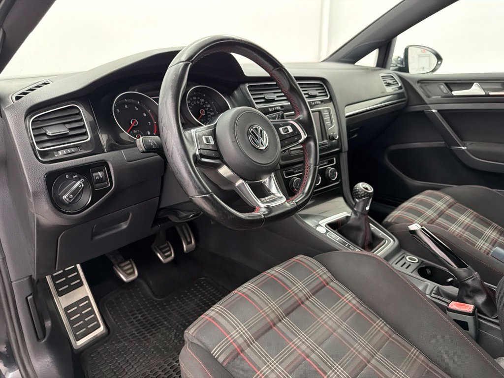 Used 2017 Volkswagen GTI Sport FWD image 17
