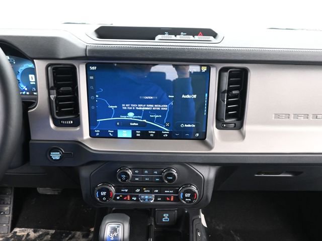 New 2025 Ford Bronco Outer Banks image 18