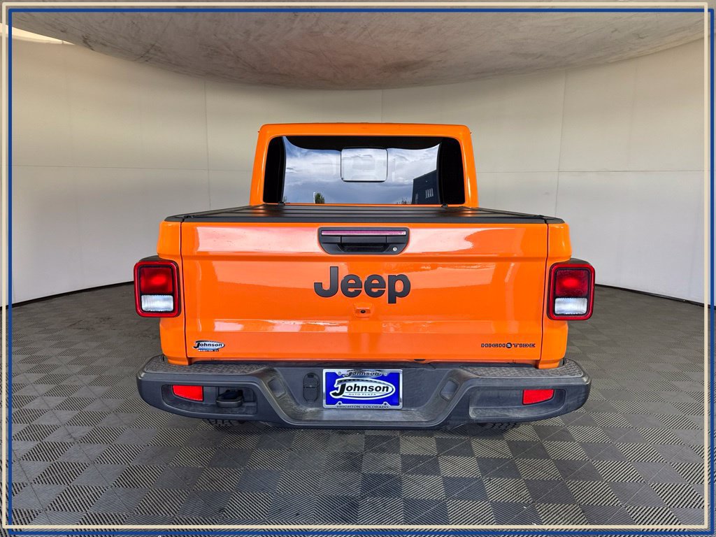 Certified 2025 Jeep Gladiator Overland AWD/4WD image 12