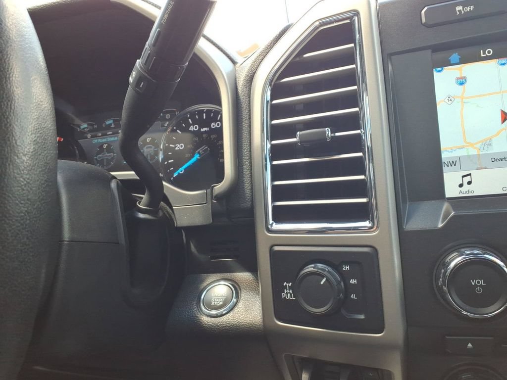 Used 2017 Ford F350 Lariat AWD/4WD image 25