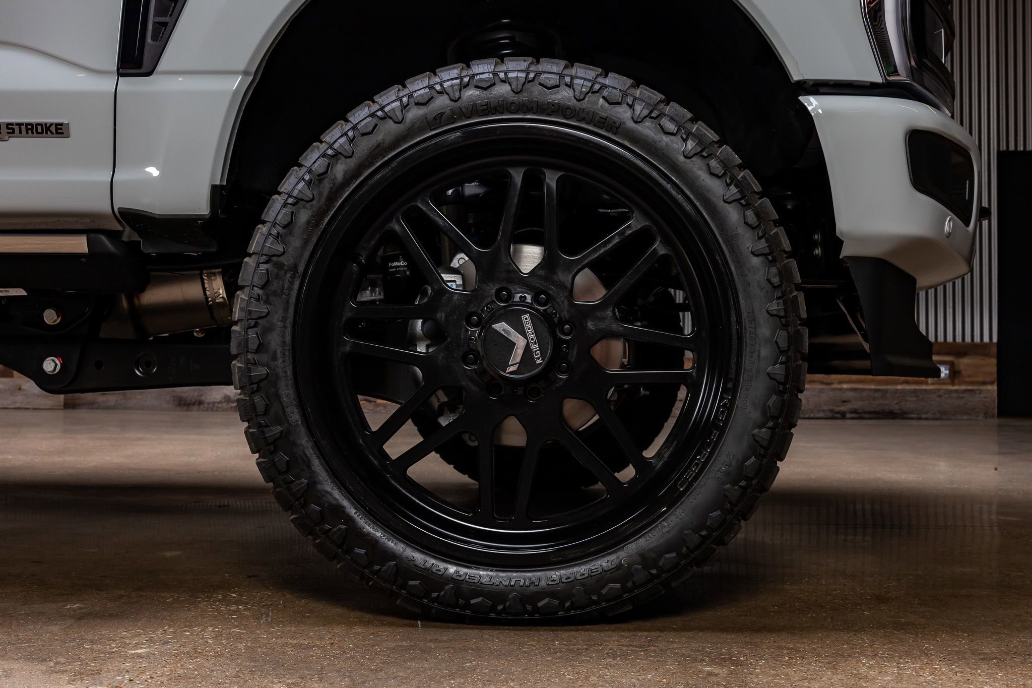 Used 2026 Ford F250 Platinum image 12