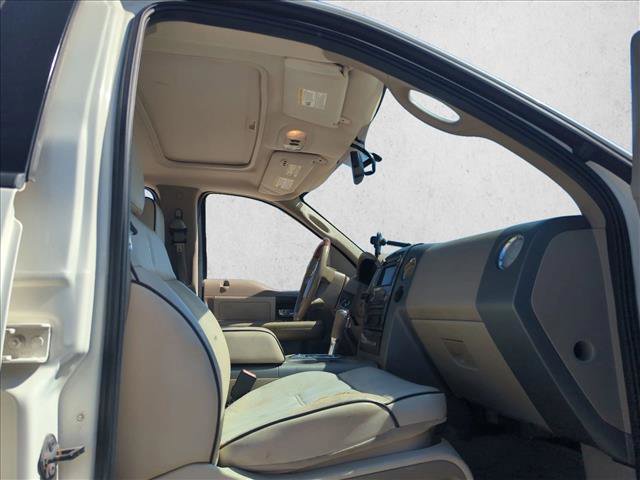 Used 2008 Lincoln Mark LT 4x4 image 15