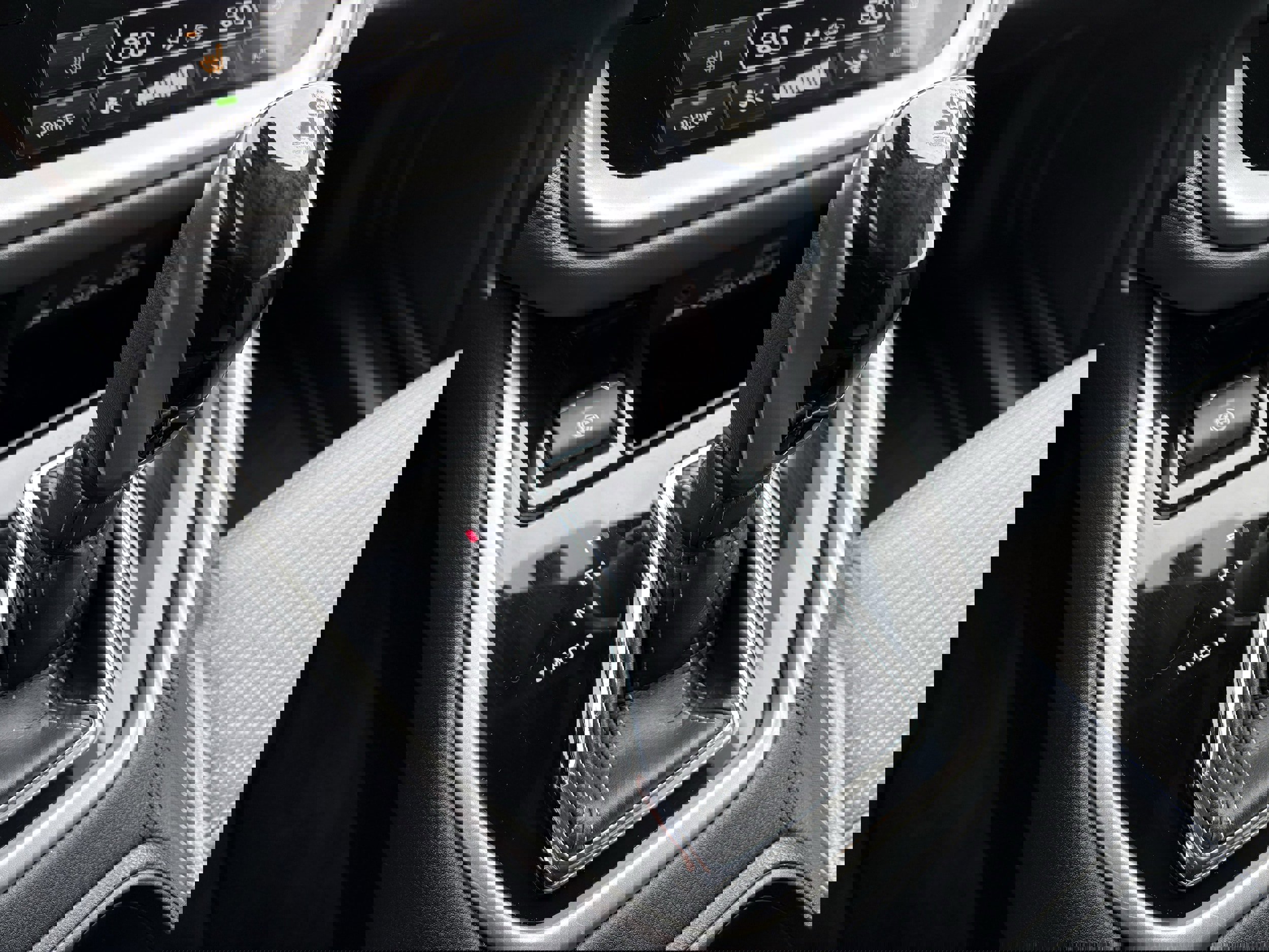 Certified 2025 Subaru Outback Premium w/ Popular Package #1 image 18