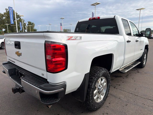 Used 2015 Chevrolet Silverado 2500 LT w/ LT Convenience Package AWD/4WD image 9