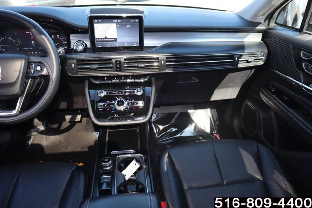 Used 2022 Lincoln Corsair AWD w/ Premium Package image 15