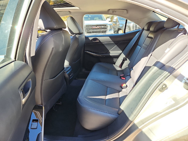 Used 2018 Lexus IS 300 AWD w/ Comfort Package image 13