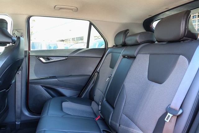 Certified 2025 Kia Niro EX FWD image 19