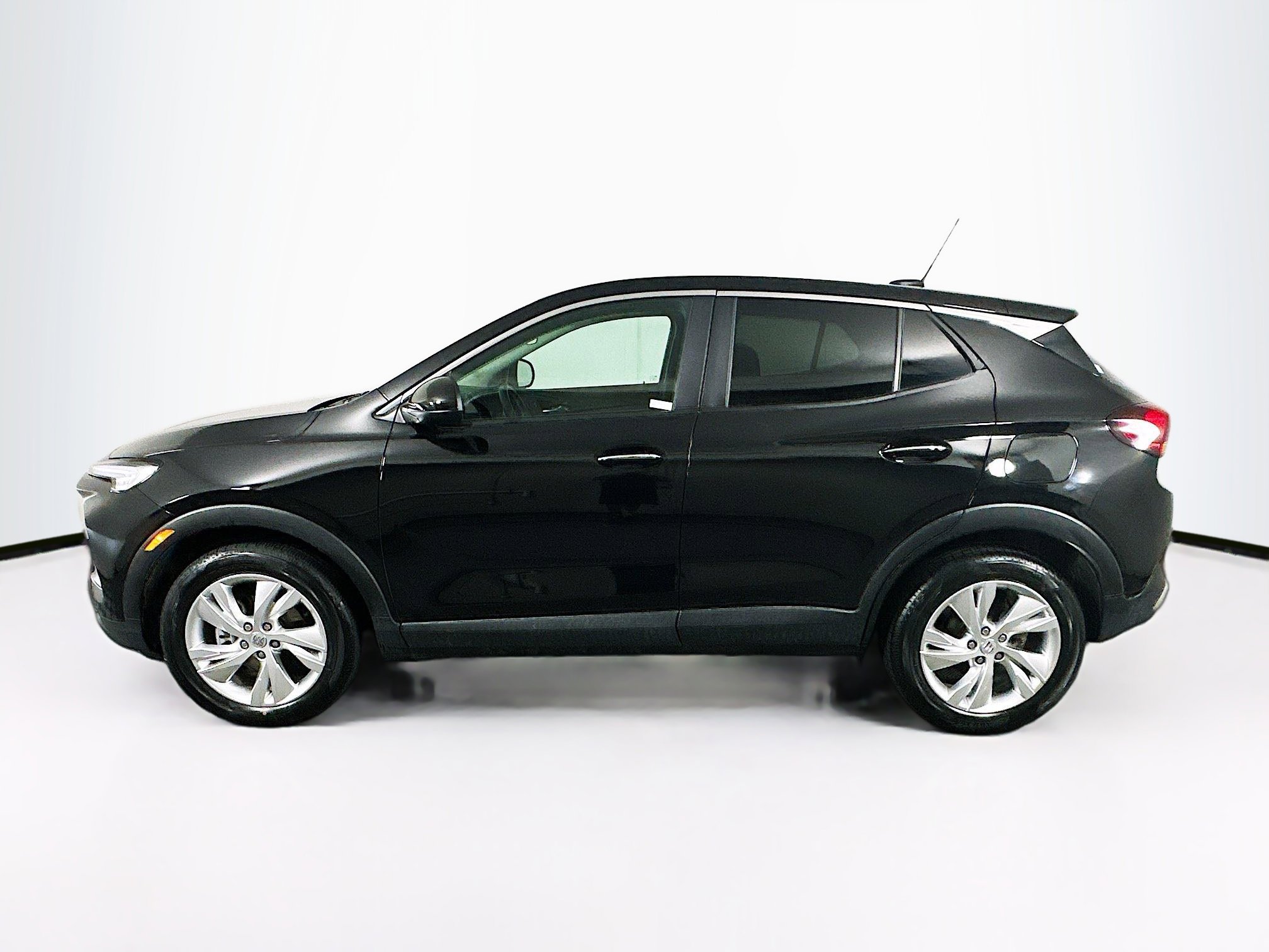 Used 2025 Buick Encore GX Preferred image 4