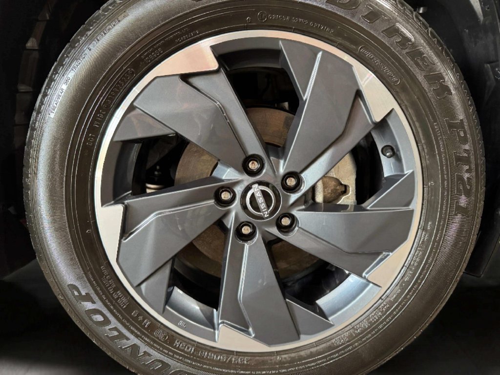 Certified 2026 Nissan Rogue SV AWD/4WD image 27