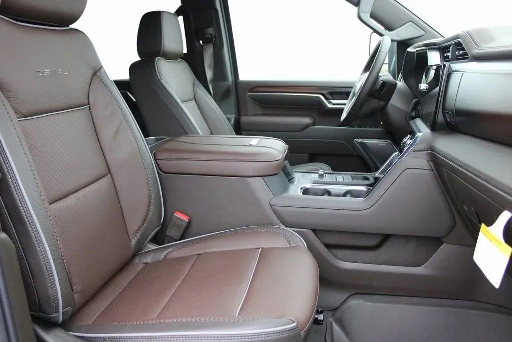 New 2026 GMC Sierra 3500 Denali image 22