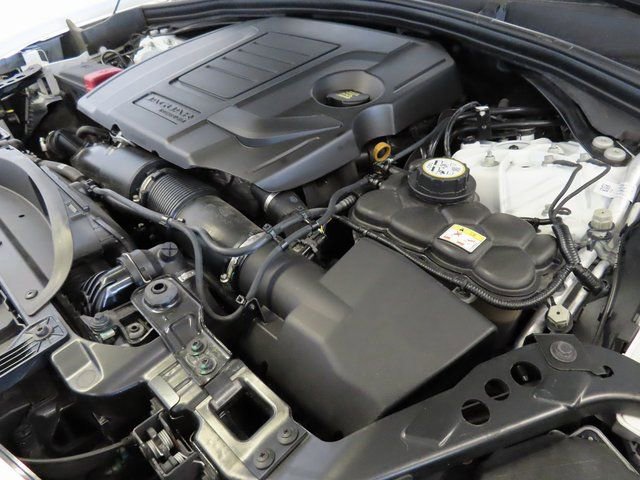 Used 2024 Jaguar F-PACE R-Dynamic S image 43