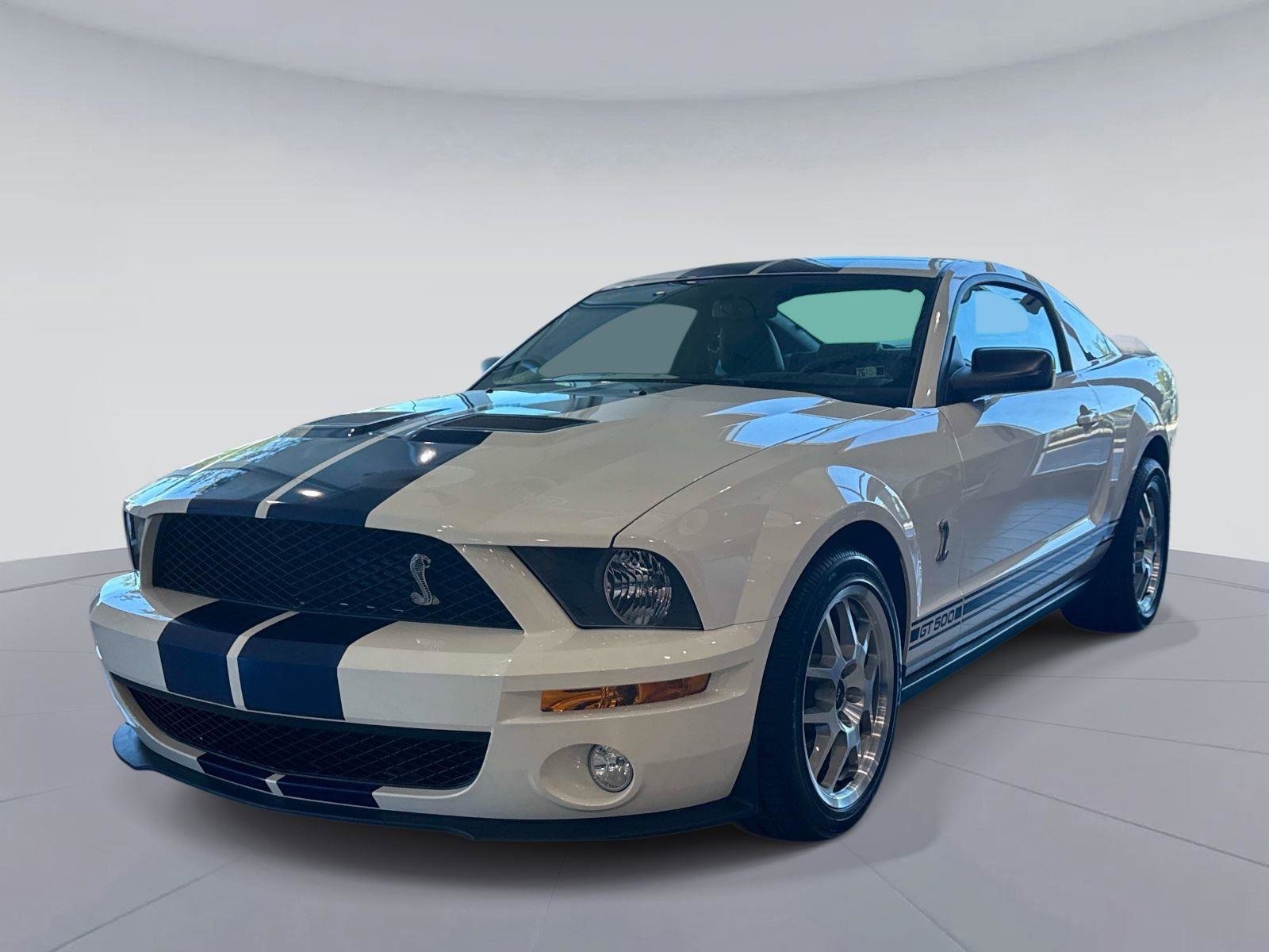 Used 2007 Ford Mustang Shelby GT500 RWD image 8