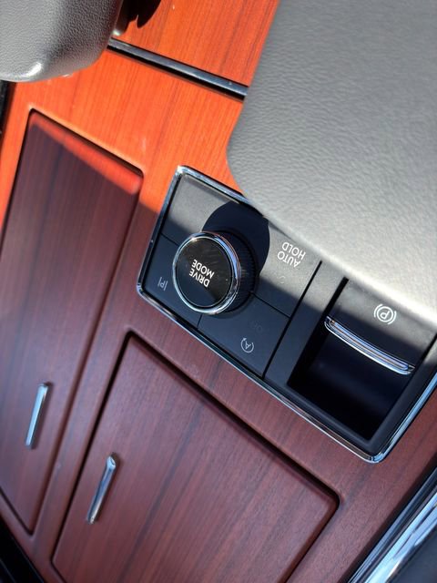 Used 2024 Lincoln Navigator L Reserve image 40