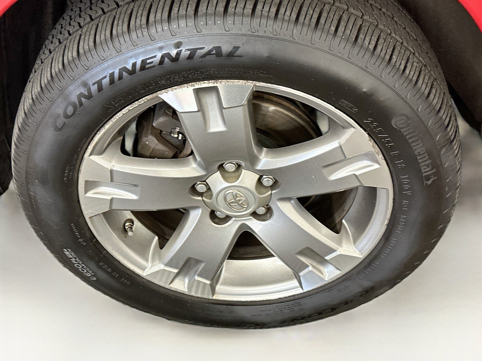 Used 2010 Toyota RAV4 Sport w/ Sport Appearance Pkg AWD/4WD image 34