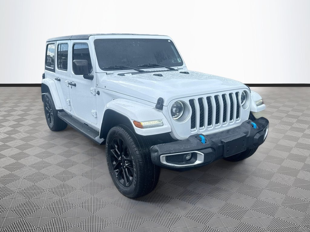 Used 2023 Jeep Wrangler Unlimited Sahara AWD/4WD image 4