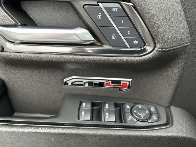 Used 2024 GMC Sierra 1500 AT4 AWD/4WD image 18