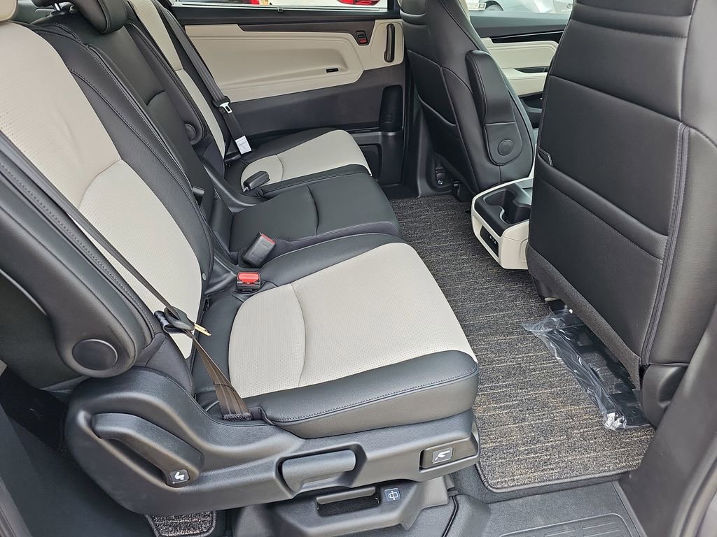 New 2026 Honda Odyssey Elite image 13