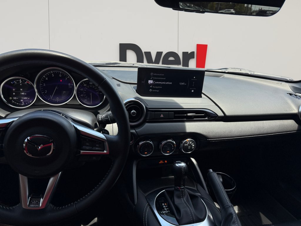 Used 2024 MAZDA MX-5 Miata Grand Touring RWD image 15
