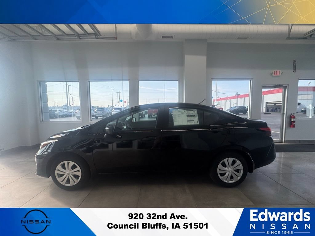 New 2025 Nissan Versa S w/ Trunk Package FWD image 5