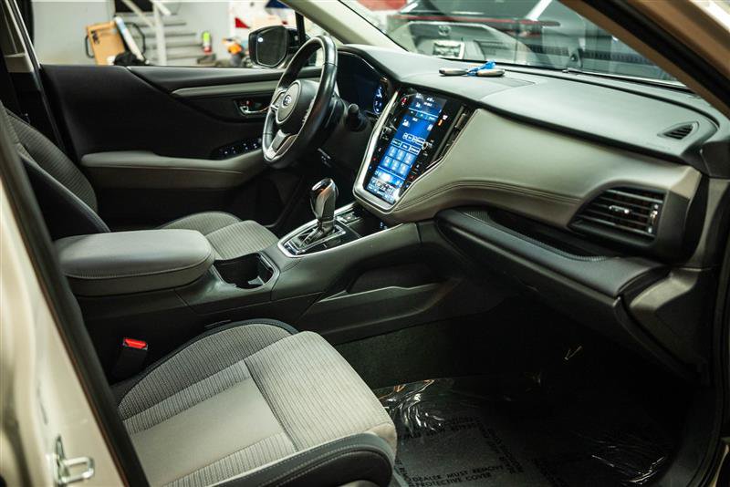 Used 2024 Subaru Outback Premium AWD/4WD image 14