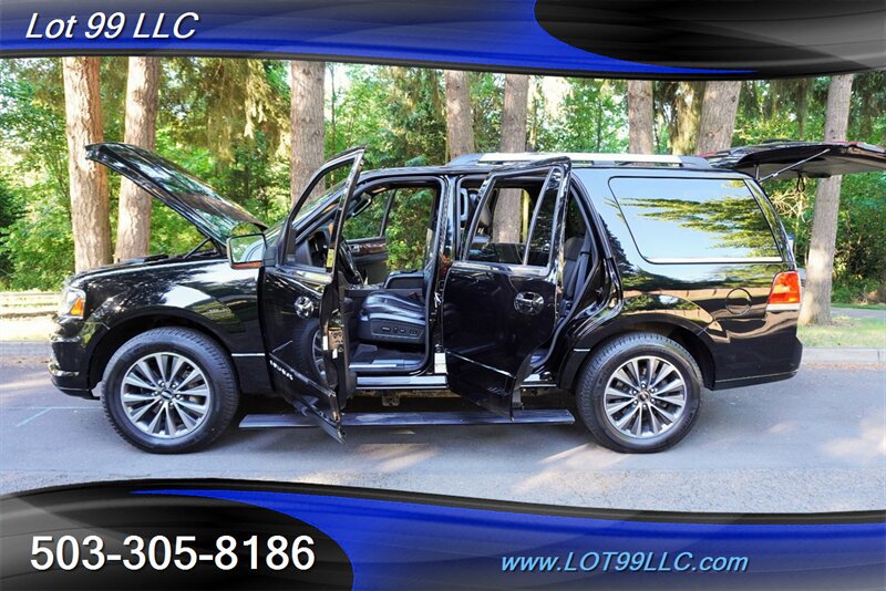 Used 2017 Lincoln Navigator Select AWD/4WD image 29