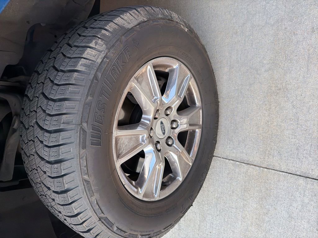 Used 2017 Ford F150 XLT w/ Equipment Group 302A Luxury image 16