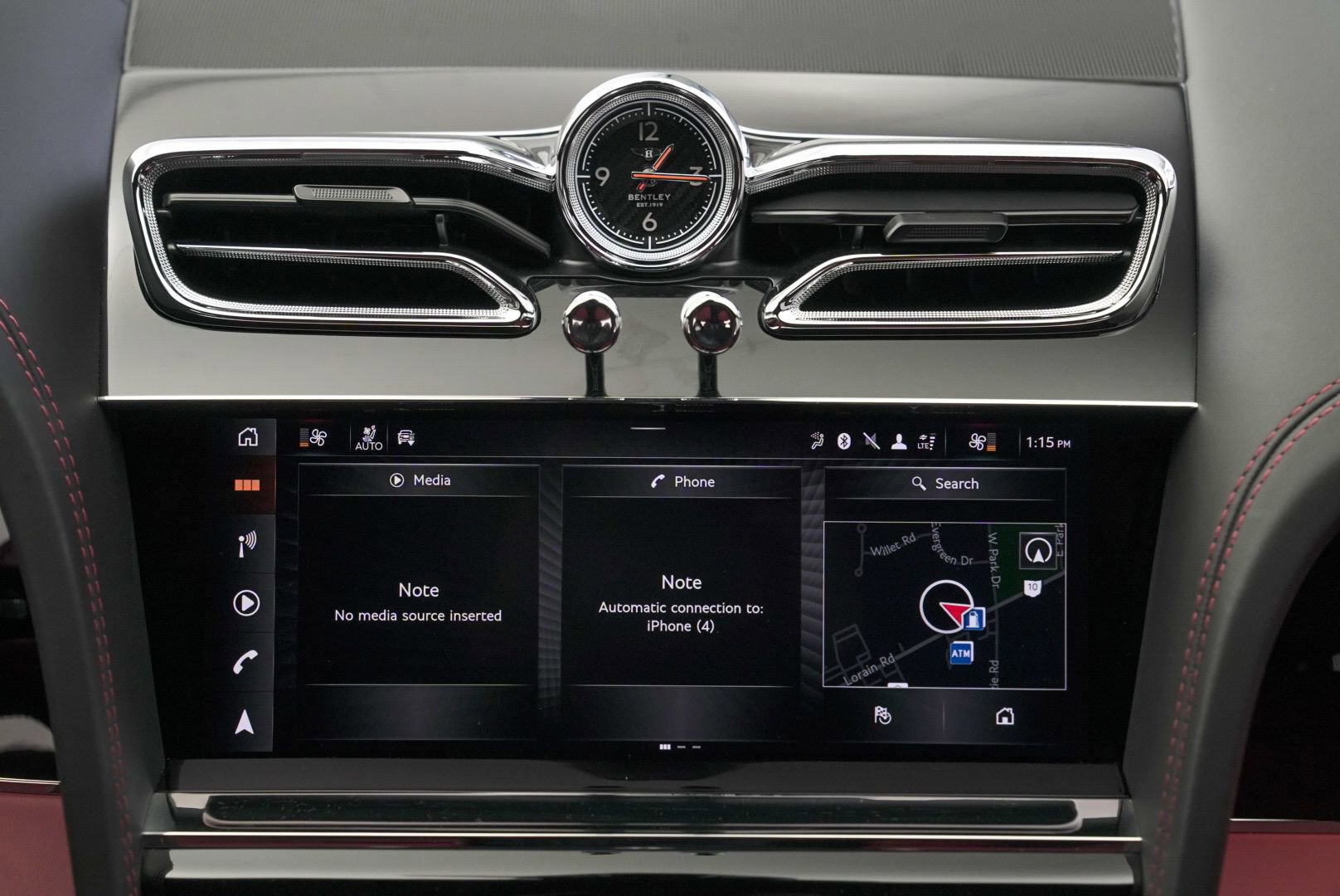 Used 2022 Bentley Bentayga image 36