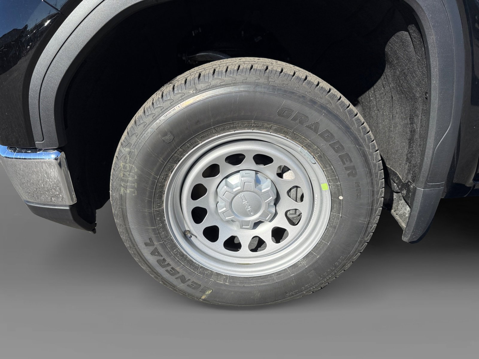 New 2026 GMC Sierra 1500 Pro w/ Pro Value Package image 9