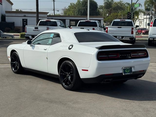 Used 2018 Dodge Challenger SXT w/ Blacktop Package image 2