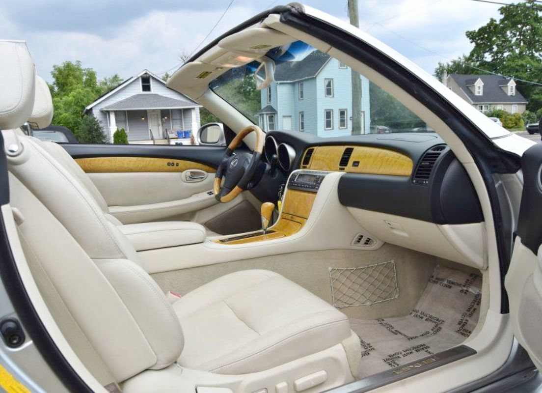 Used 2003 Lexus SC 430 Convertible RWD image 27