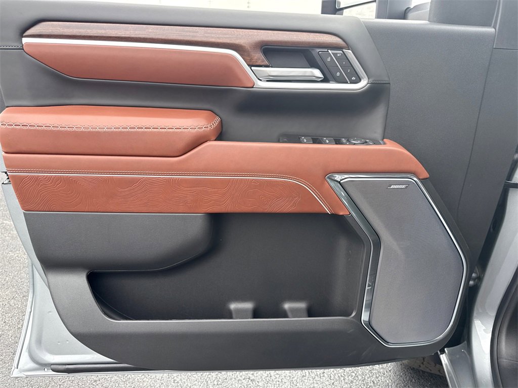New 2026 GMC Sierra 2500 Denali Ultimate w/ Max Trailering Package image 14
