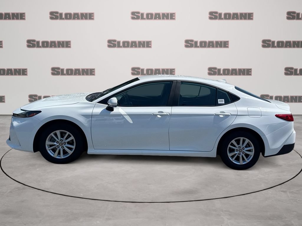 Used 2025 Toyota Camry LE FWD image 2