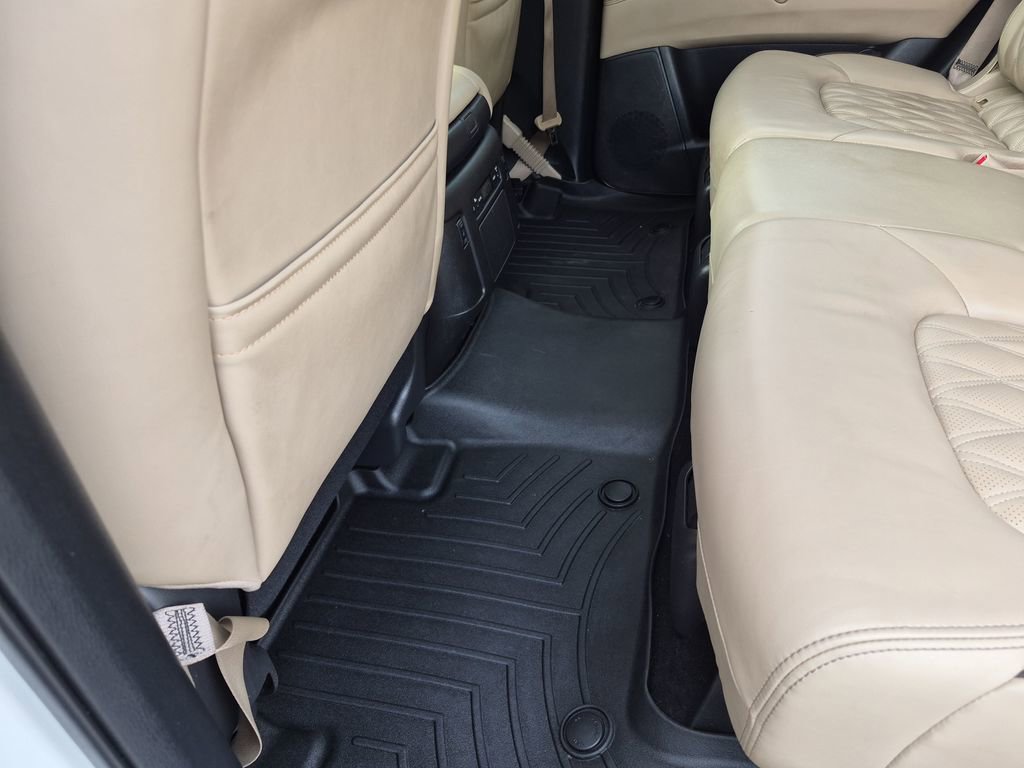 Used 2023 Nissan Armada Platinum RWD image 34