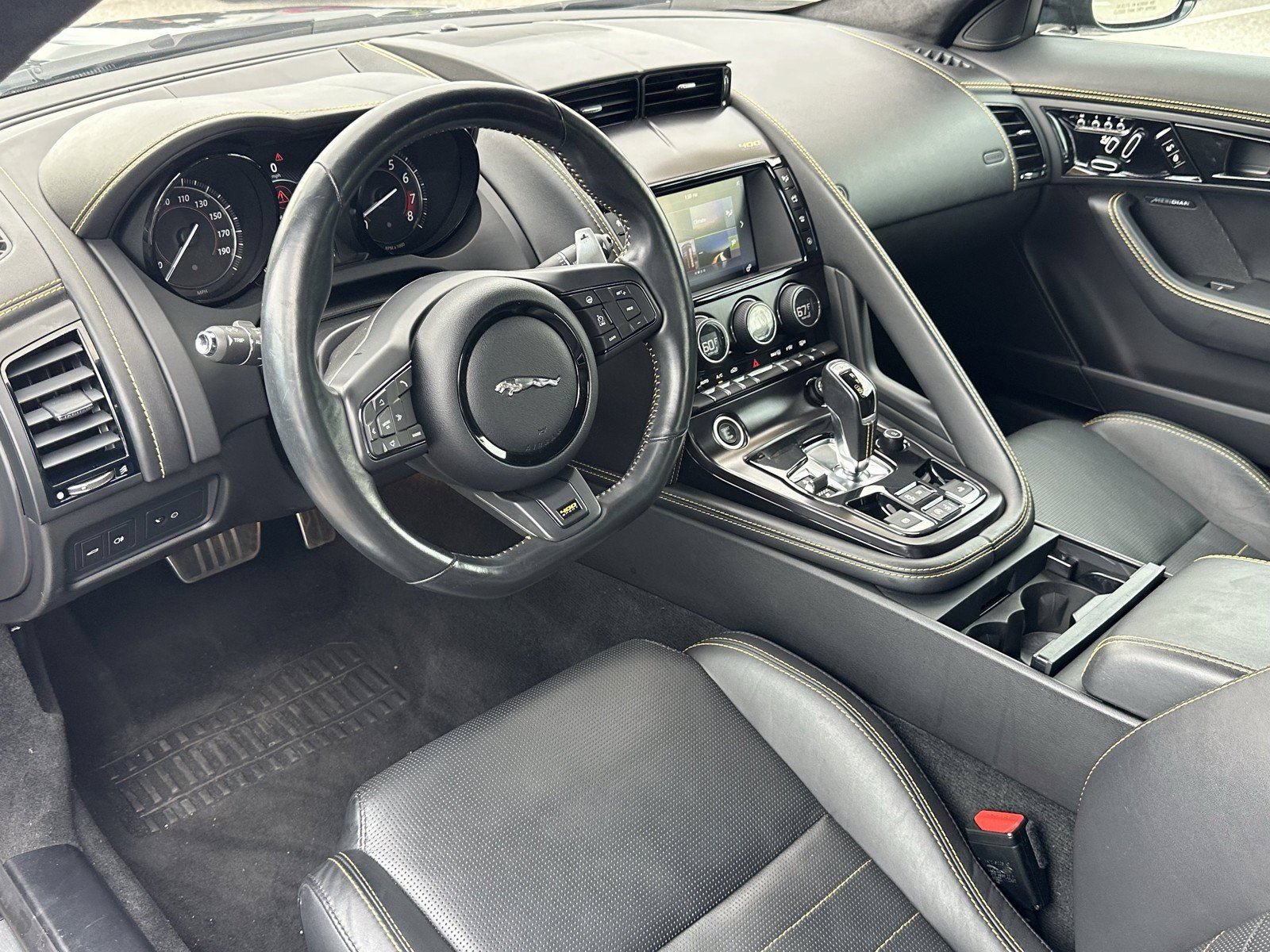 Used 2018 Jaguar F-TYPE 400 Sport RWD image 10