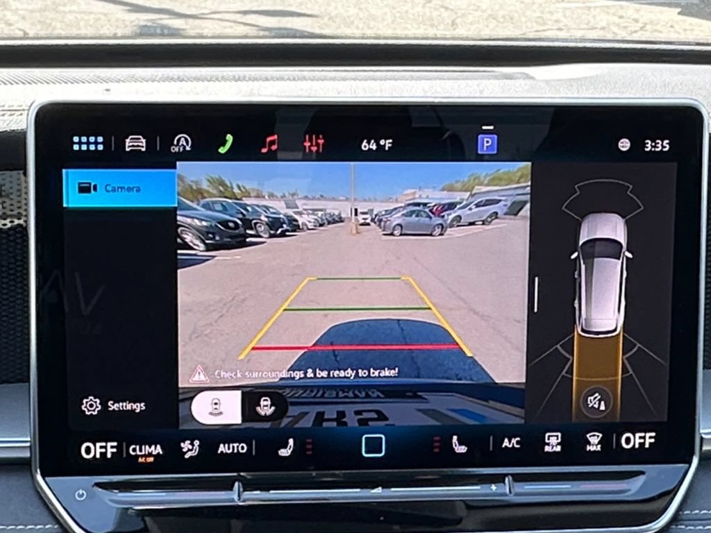 New 2026 Volkswagen Tiguan SE AWD/4WD image 16