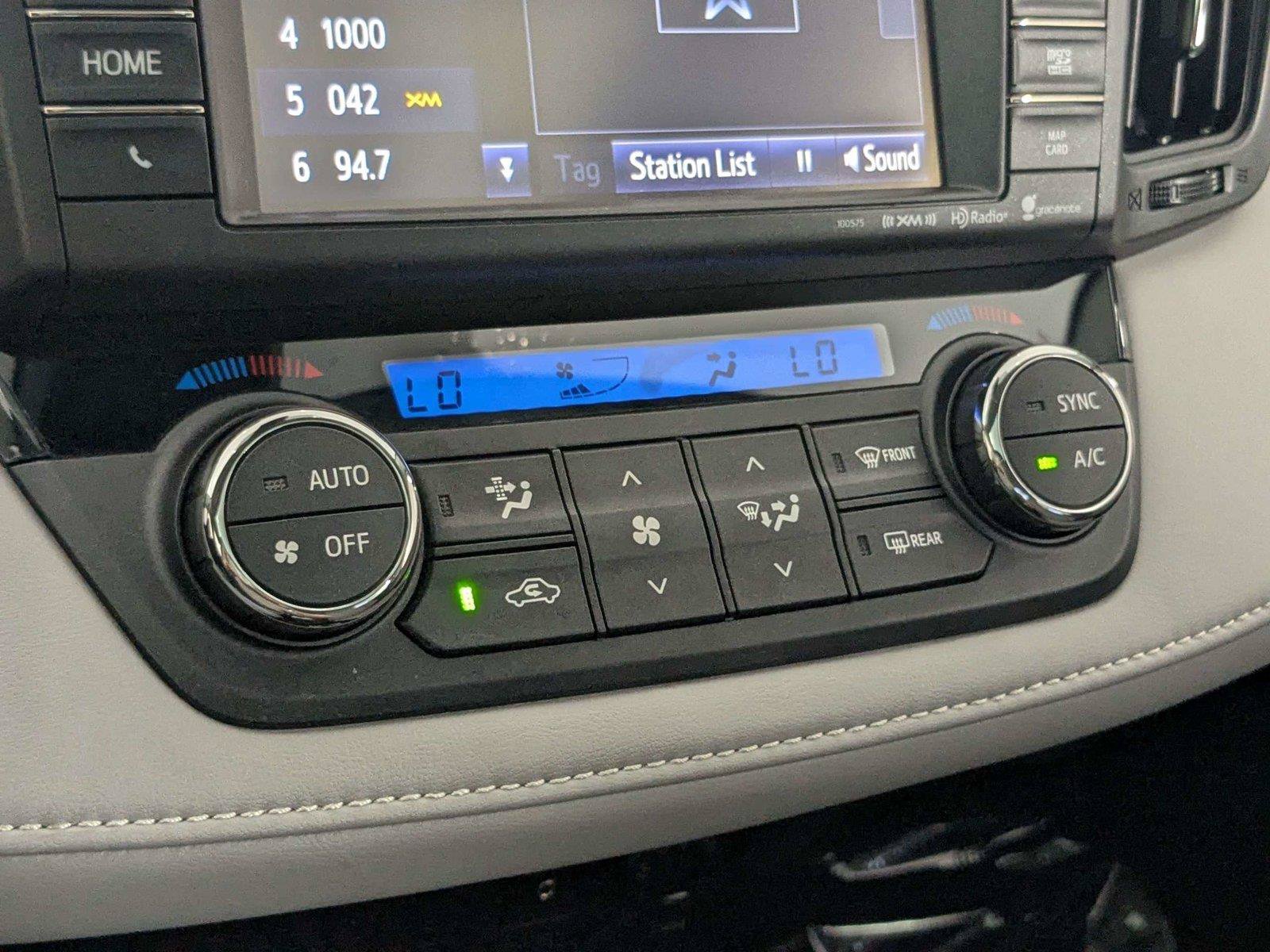 Used 2018 Toyota RAV4 XLE FWD image 25