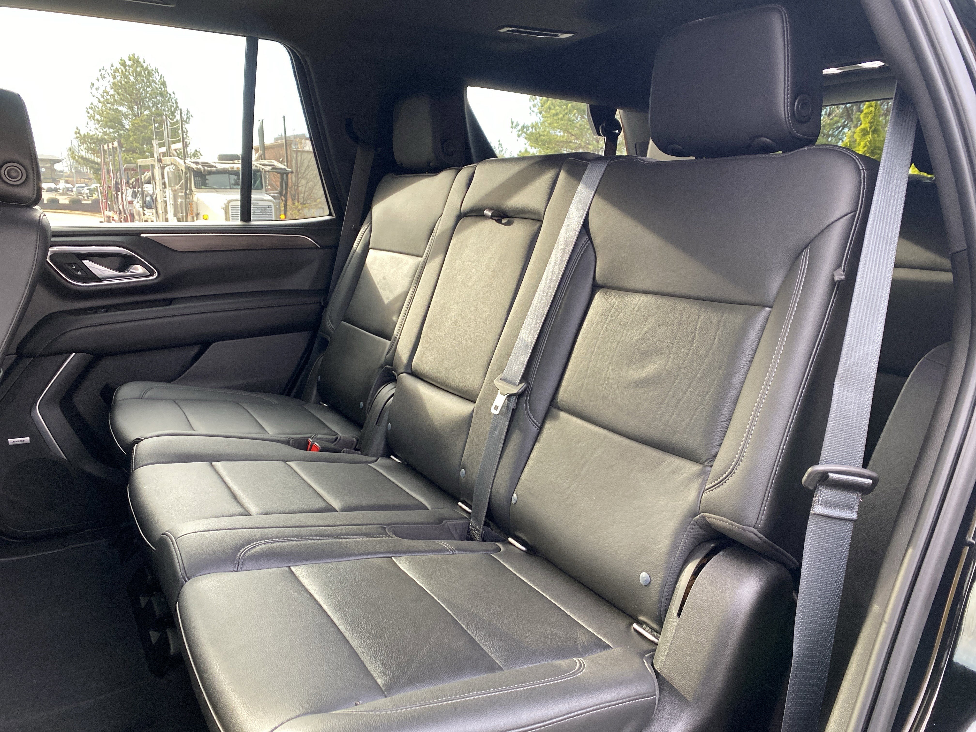 Used 2021 Chevrolet Tahoe Z71 w/ Z71 Signature Package image 8