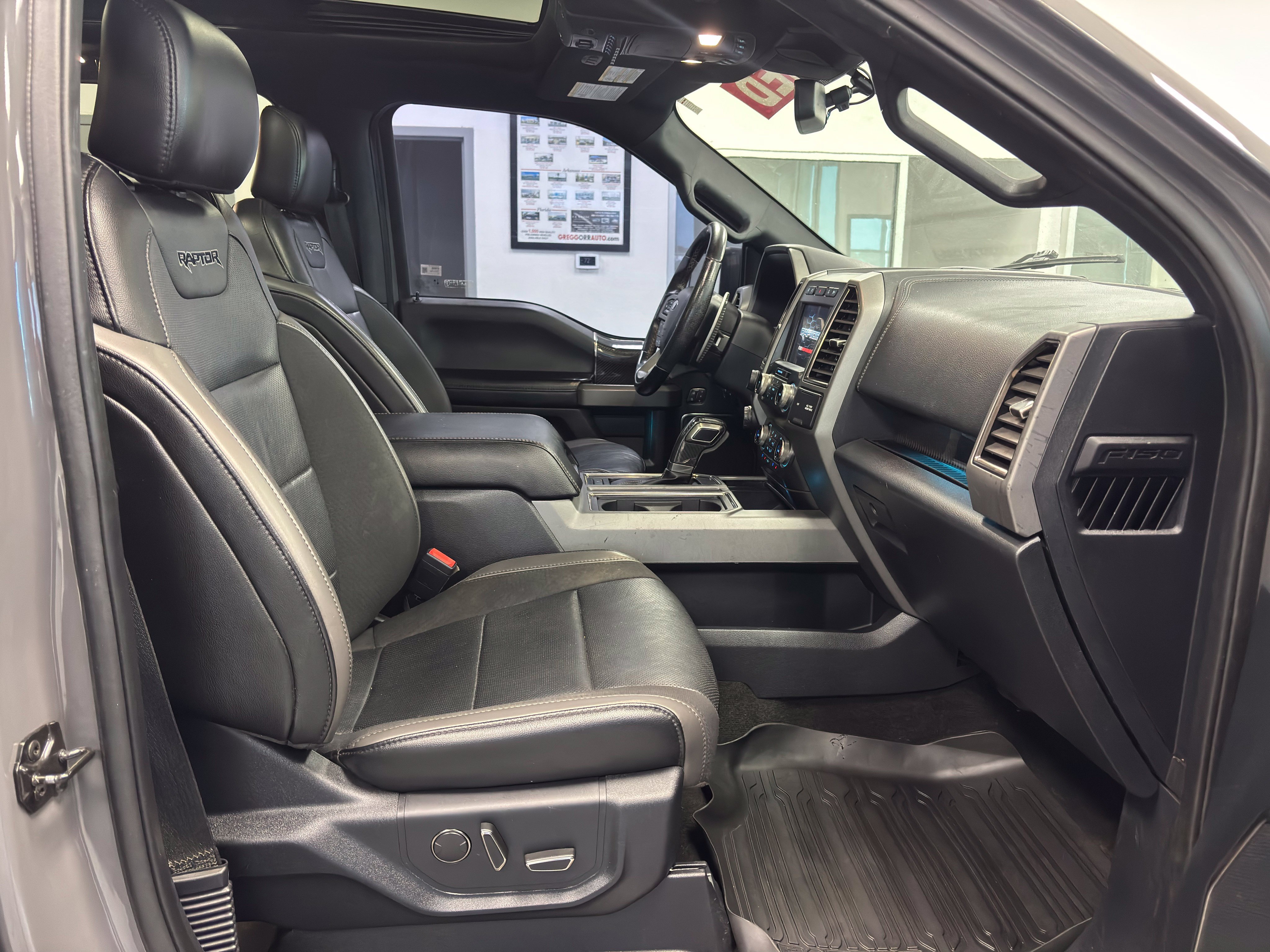 Used 2020 Ford F150 Raptor w/ Equipment Group 802A Luxury AWD/4WD image 53