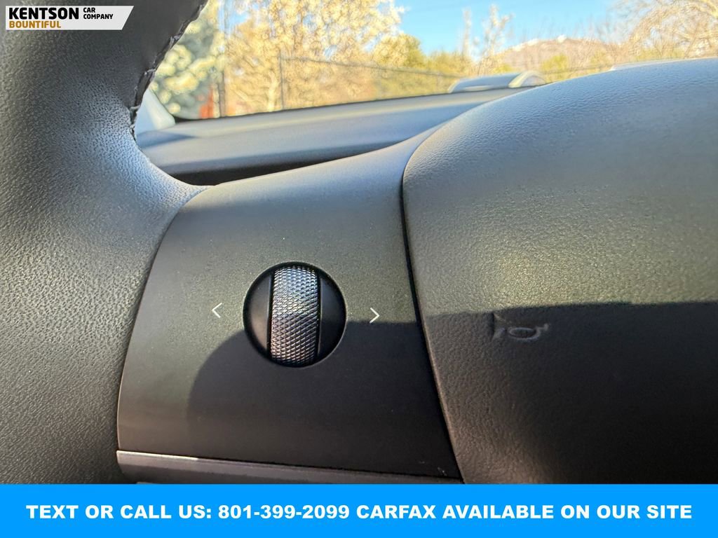 Used 2024 Tesla Model Y Long Range image 18