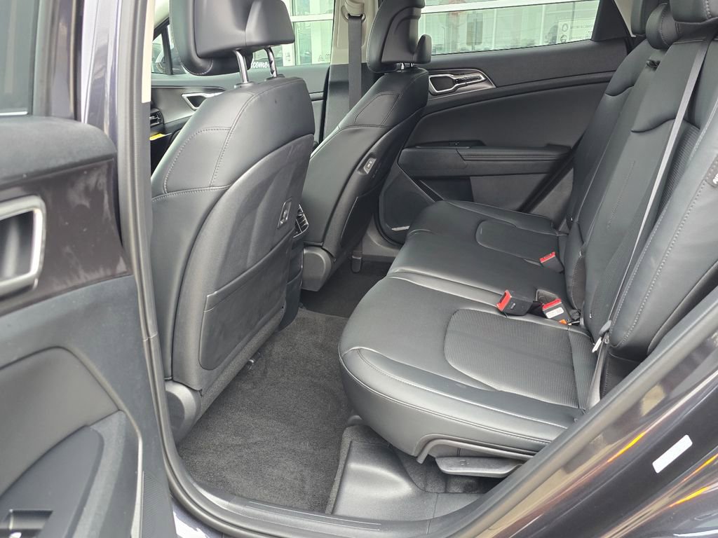 New 2026 Kia Sportage EX image 10