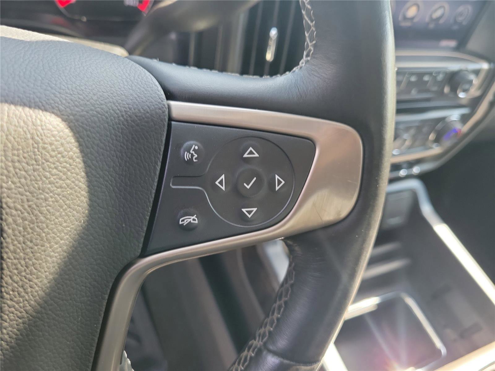 Used 2015 GMC Sierra 1500 Denali image 25