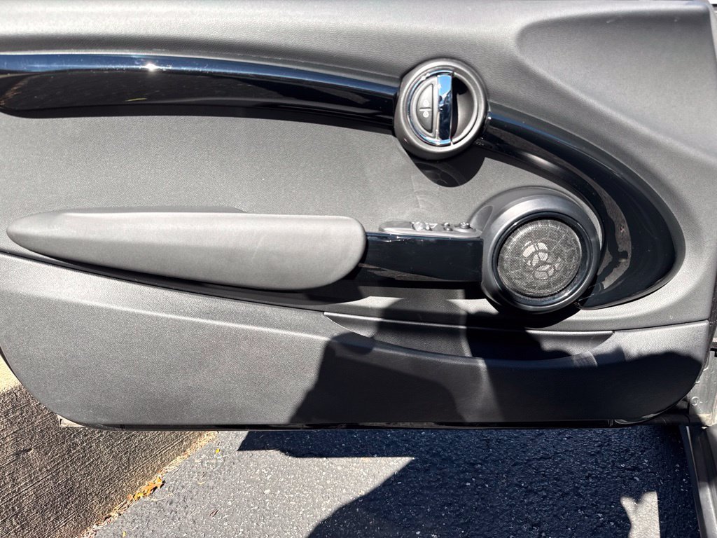 Used 2021 MINI Cooper S w/ Premium Package FWD image 28