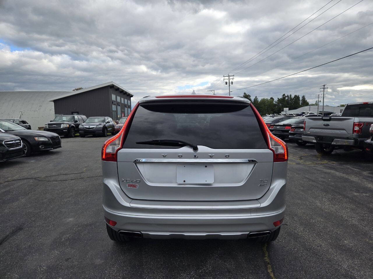 Used 2015 Volvo XC60 T5 image 23